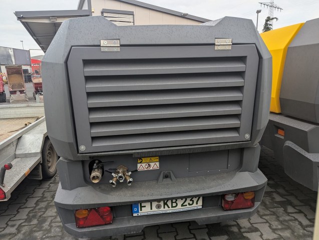 WhatsApp Image 2025-11-26 at 15.59.52 (2)